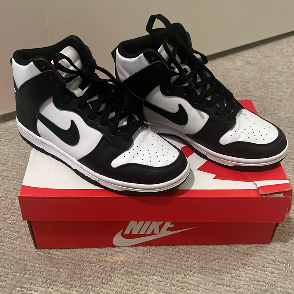 Nike Dunks Panda
